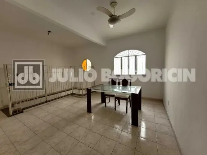 ótima apto tipo casa no engenho de dentro