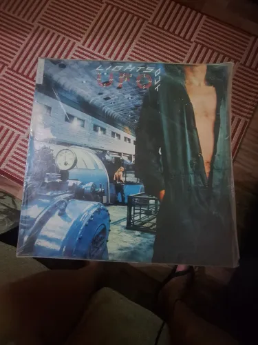 Lp UFO Lights out (1977), original de época