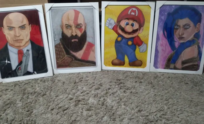 Quadros personagens feitos a mão!