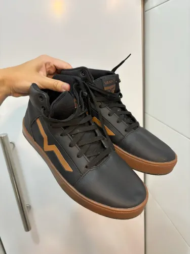 Tênis Streetwear - Vanscy, tam 40, PRETO E MARROM -