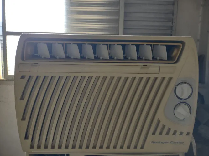 Ar condicionado de janela springer 7500 btus 220v