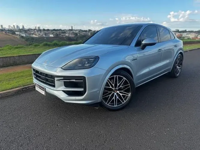 Porsche Cayenne Coupe E-hybrid 3.0 V6 462cv 2025