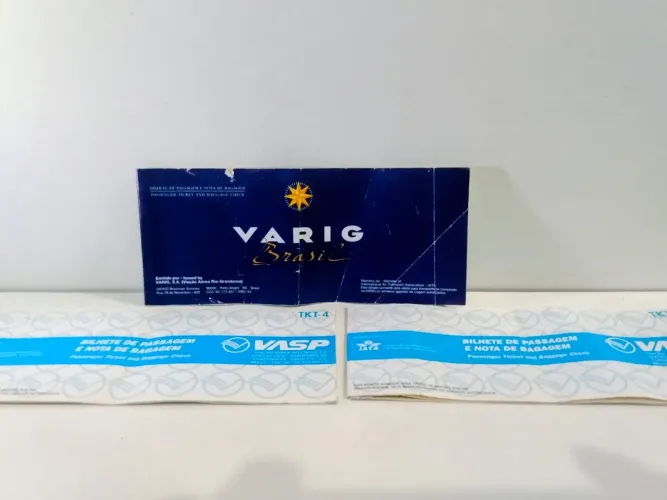 Bilhetes Antigo da Vasp e Varig+ Calçadeira da Vasp 