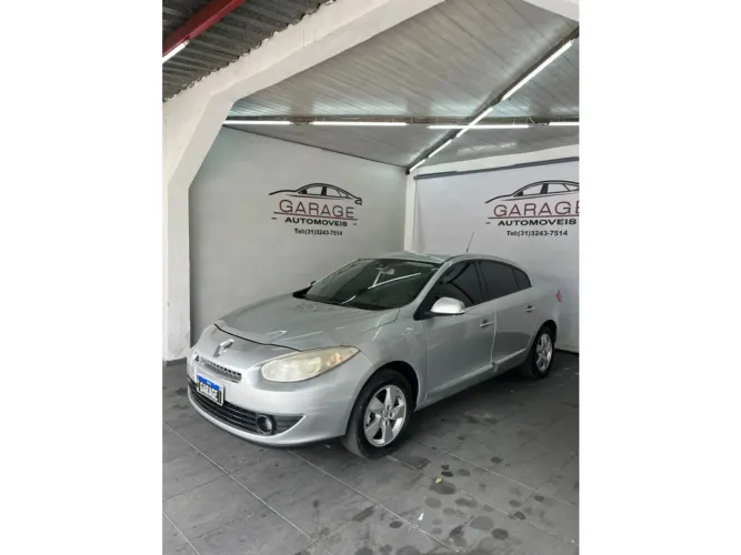 Renault Fluence Sed. Dynamique 2.0 16V Flex Aut. 2013