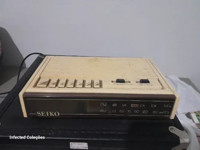 Rádio relógio Seiko
