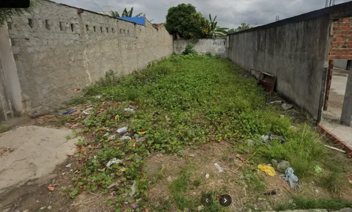 Terreno no Distrito Mecânico em Mamanguape....... valor negociável 