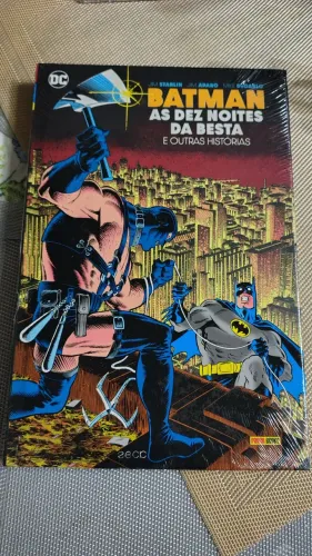 Encadernado CAPA DURA Batman: as dez Noites da Besta e outras Histórias Panini DC Comics