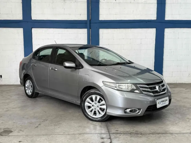 Honda City Sedan LX 1.5 Flex 16V 4P Mec. 2013