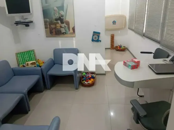 Sala : / Comercial / Botafogo