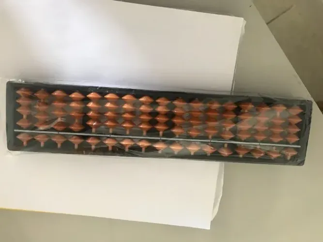 Ábaco Soroban Com 17 Colunas Hastes 26cm Plástico
