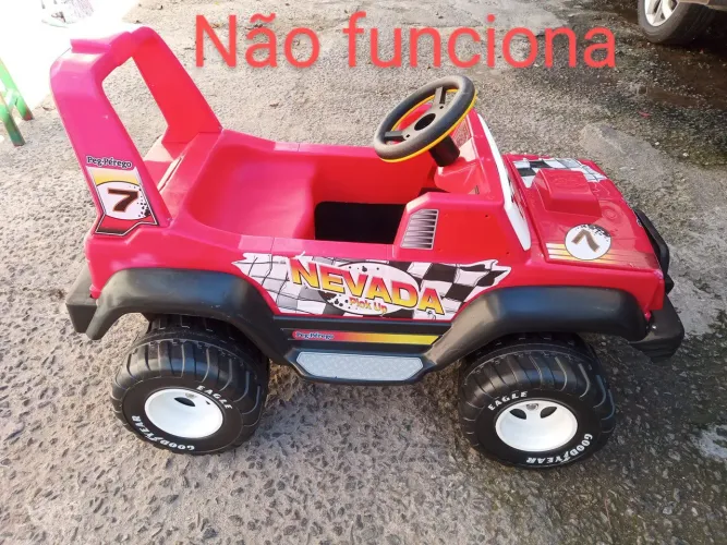 Carrinho Elétrico Infantil Peg-Pérego Nevada - NÃO FUNCIONA