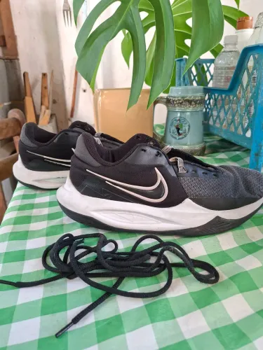 Nike Precision 6 VI - Tênis esportivo - Tam. 40