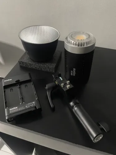 Led Godox ml60 ( com Octabox)