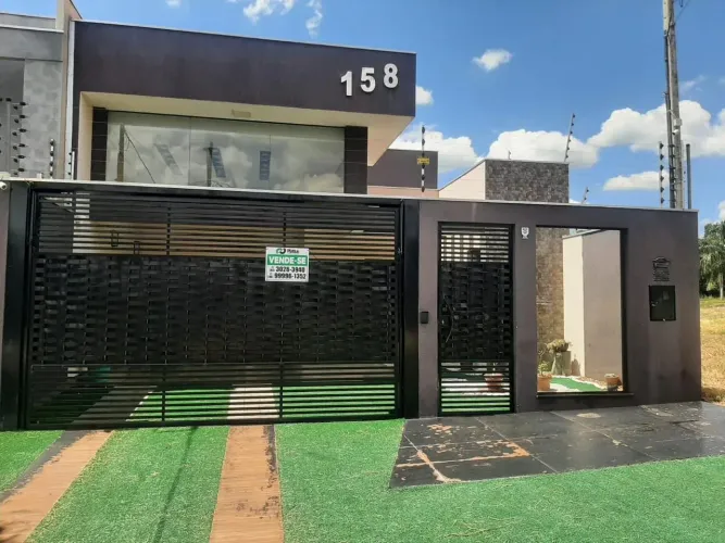 Maringá -Pr, Jardim Munique, Terreno 200m2, construção 137m2,R$ 890.000,00