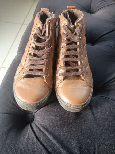 Bota  Cavalera marrom de couro 