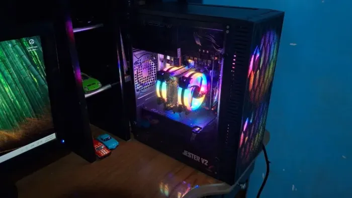 PC Gamer Potente X99E + RX 7600 | 14 C/28 T | 16 GB DDR4 + SSD NVMe 500 GB