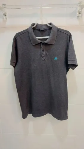 POLO Aeropostale Tamanho G;58cm de Largura;70cm de Comprimento.