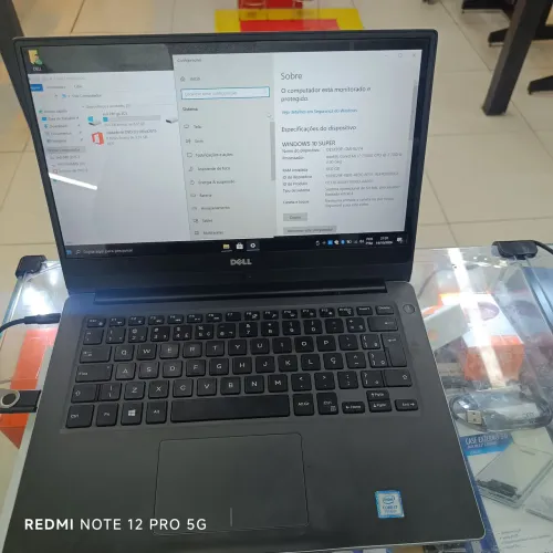 Dell i7 8 GB SSD 240 windows 10