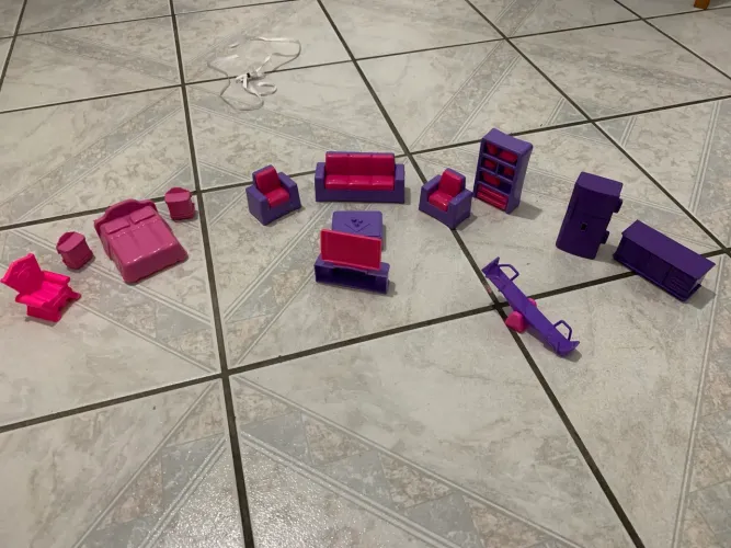 Lote Mini Móveis para Casinha de Boneca / Tipo Polly Pocket - 13 Peças