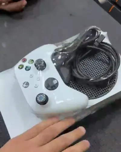 Xbox Series S semi-novo