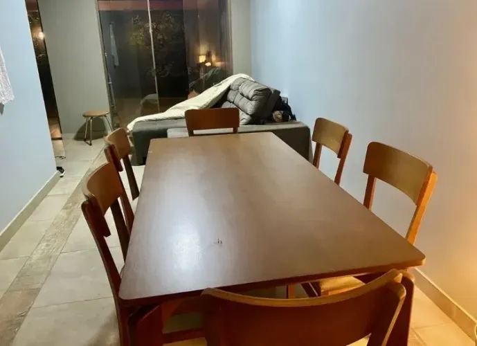 Mesa jantar madeira nobre maciça 6 cadeiras