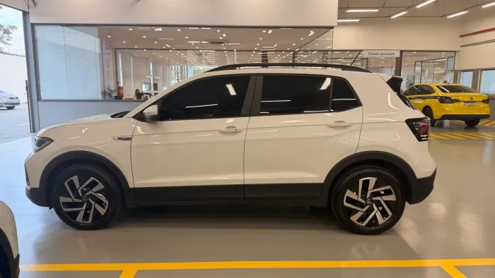 Volkswagen T-Cross Comfortline 1.0 TSI Flex 5P Aut. 2025