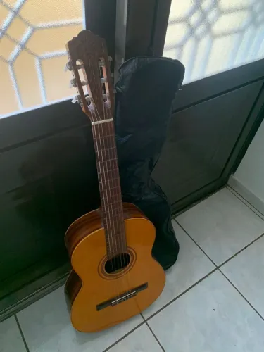 Violão clássico de nylon Di Giorgio