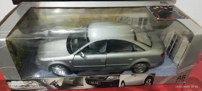 Miniatura Audi A6 escala 1.18