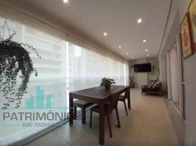 Apartamento à venda no Condomínio Mundi Espaço Cerâmica em São Caetano Do Sul.