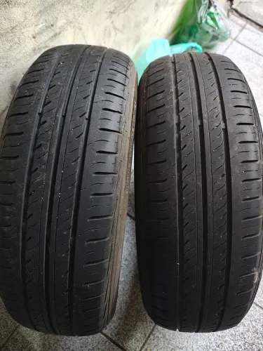 Pneu 175/65/15