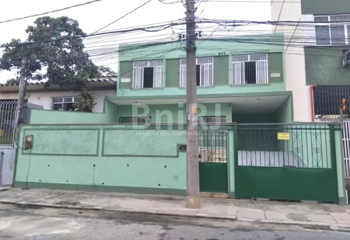 Casarão Duplex no Jardim Guanabara com vista para a Baía de Guanabara