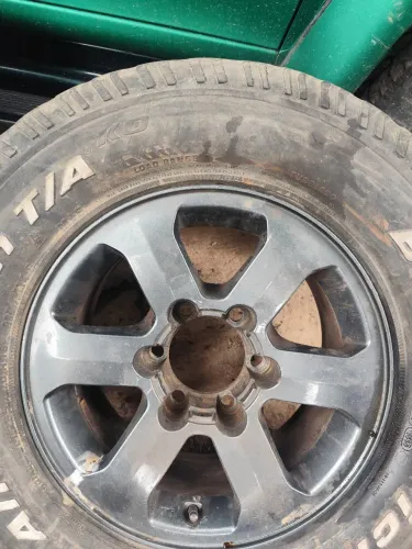Rodas da L200 outdoor ou Pajero Sport originais aro 16