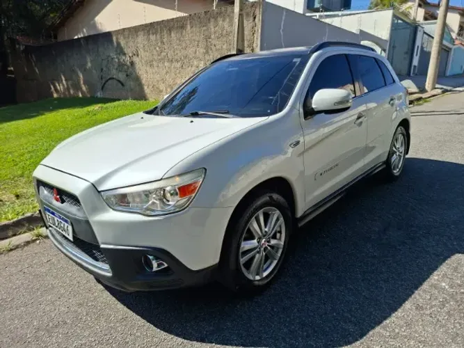 Mitsubishi ASX 2.0 16V 4X4 160cv Aut. 2012