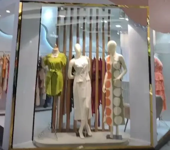 Tablado para manequim