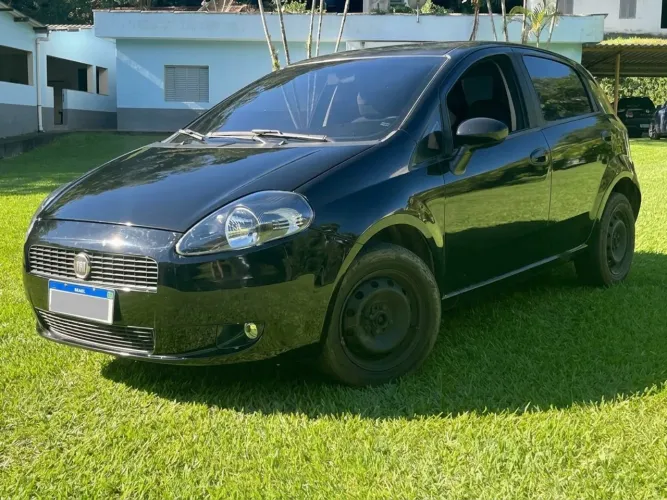 Fiat Punto 1.4 Fire Flex 8V 5P 2010