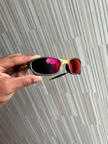 Juliet Gold Ruby 