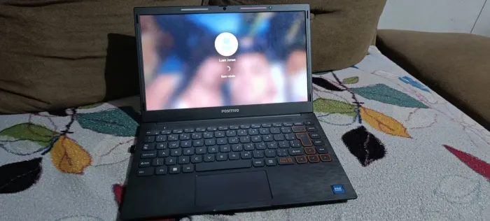 Notebook Positivo Vision C14