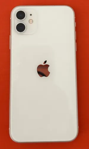 iPhone 11 64 gb (novinho)