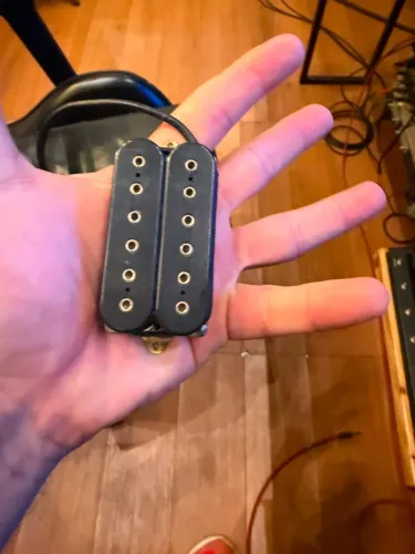Captadores Fender Noiseless Original + DiMarzio DP219BK