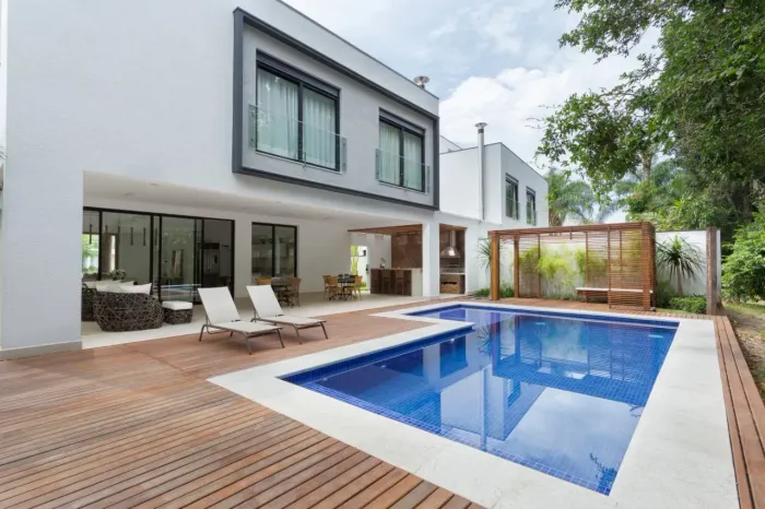 Casa de condomínio à venda em Riviera - Bertioga - SP.