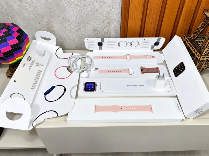 Apple Watch Series 6 40mm Original + 2 Pulseiras + Caixa e Acessórios