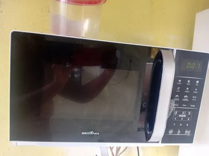 Micro-ondas 10 litros