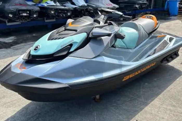 Jet ski SEADOO GTI 130 2025