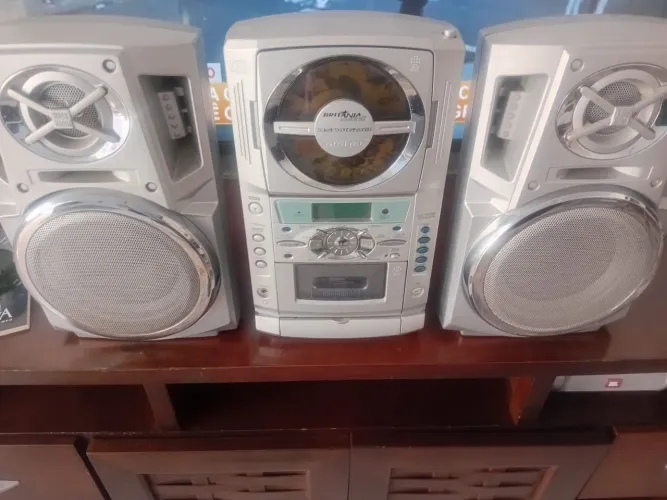 SOM BRITANIA CD/FITA/AM/FM.