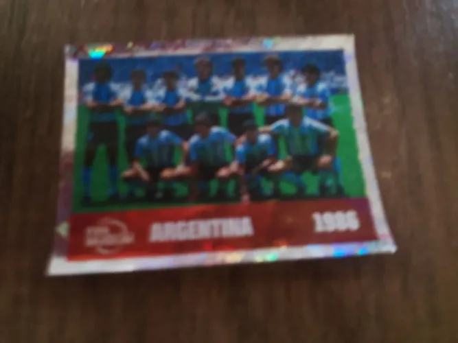 Essa figurinha da Argentina 1986 para cola no seu álbum da copa 2026 por R$ 80