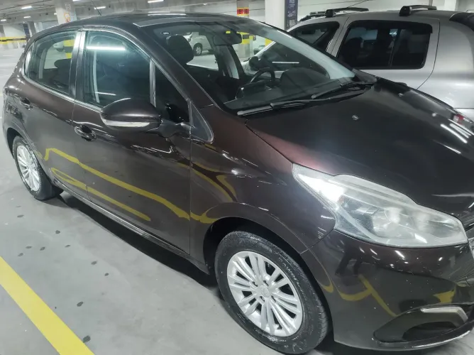 Peugeot 208 Allure 1.2 Flex 12V 5P Mec. 2017