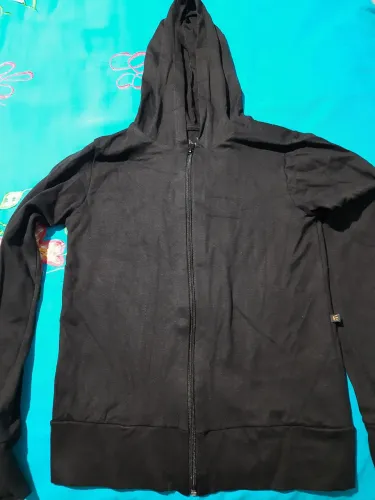 Vende-se blusa de moletom preto tamanho M