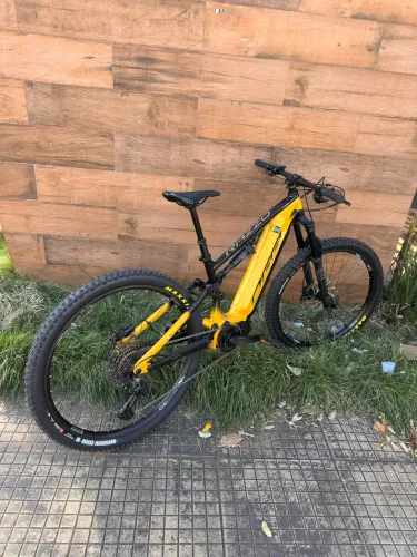Bicicleta Elétrica Oggi Razzo T-140 2026