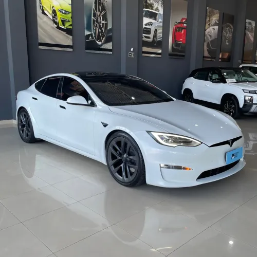 Tesla Model S Plaid Eletrico 2022