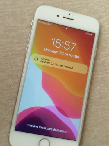 Iphone SE 2016 Perfeito.